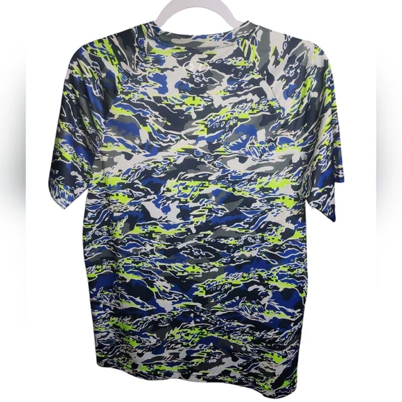 Under Armour Short Sleeve Shirt, Boy's XL - Picture 2 of 3